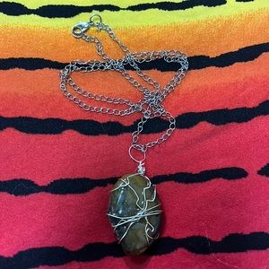 Stone Wire Wrapped Necklace Hand Design